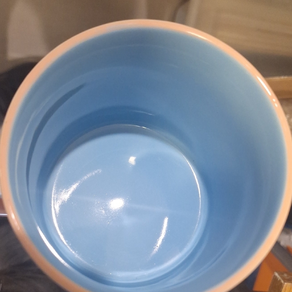 Roller Skate Themed Mug with Blue and Yellow Design - Picture 3 of 4
